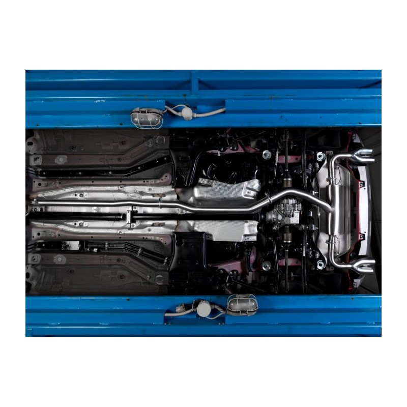 Silencieux arrière duplex en inox g/d avec 2 sorties rondes 70 mm décalées 
 Pare-chocs pack "Cross , Cross Plus".  