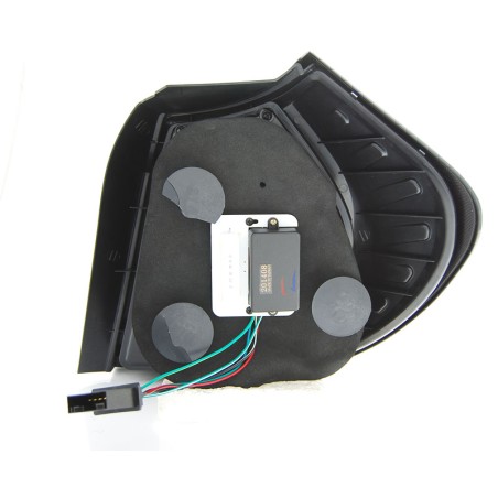 Feux arrière LED BAR fumé noir pour BMW E87 04-08.07