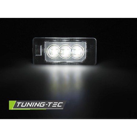 Feux de plaque LED 3xLED compatibles AUDI Q5 / A4 08-10 / A5 / TT / VW PASSAT B6 KOMBI Feux de plaque LED 3xLED compatibles AUDI Q5 / A4 08-10 / A5 / TT / VW PASSAT B6 KOMBI