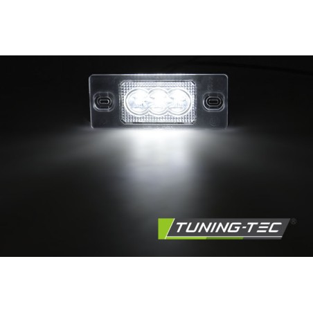Feux de plaque LED 3xLED compatibles avec VW TIGUAN / TOUAREG / GOLF V VARIANT / PORSCHE CAYENNE avec Canbus Feux de plaque LED 3xLED compatibles avec VW TIGUAN / TOUAREG / GOLF V VARIANT / PORSCHE CAYENNE avec Canbus