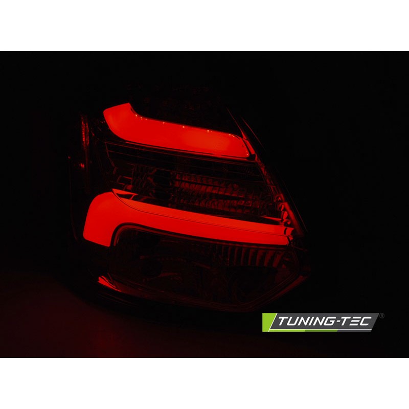 FORD FOCUS 3 11-10.14 HATCHBACK BARRE LED ROUGE BLANC INDICATEUR SÉQUENTIEL FORD FOCUS 3 11-10.14 HATCHBACK BARRE LED ROUGE BLANC INDICATEUR SÉQUENTIEL