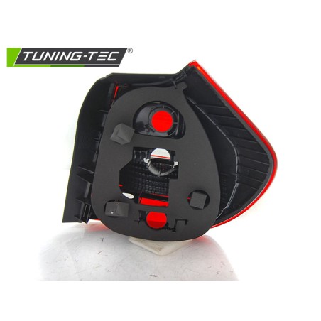 Feu arrière rouge fumé côté gauche TYC compatible BMW E87/E81 LCI 07-11 Feu arrière rouge fumé côté gauche TYC compatible BMW E87/E81 LCI 07-11