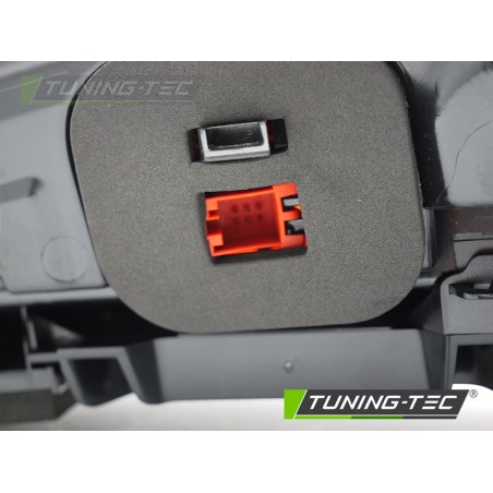 Feu arrière LED côté gauche TYC pour AUDI Q5 II 16-20 Feu arrière LED côté gauche TYC pour AUDI Q5 II 16-20