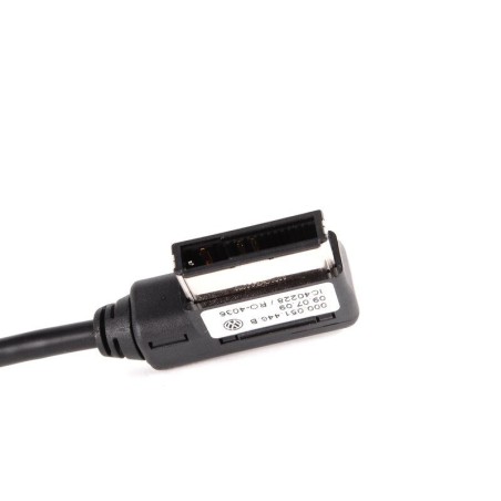 Adaptateur Media dans l'USB original Volkswagen 000051446B Adaptateur Media dans l'USB original Volkswagen 000051446B