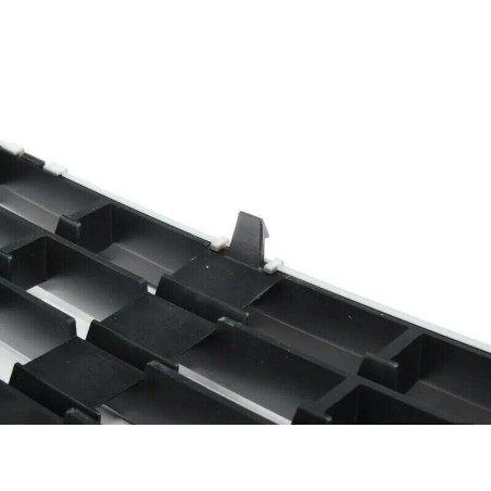 Grille centrale noire S-Line Audi A4 8E 8E0807647E5PV Grille centrale noire S-Line Audi A4 8E 8E0807647E5PV