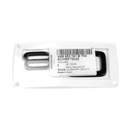 Emblème Audi Q8 Logo Autocollant Blackline Édition Noire Brillant Emblème Audi Q8 Logo Autocollant Blackline Édition Noire Brillant