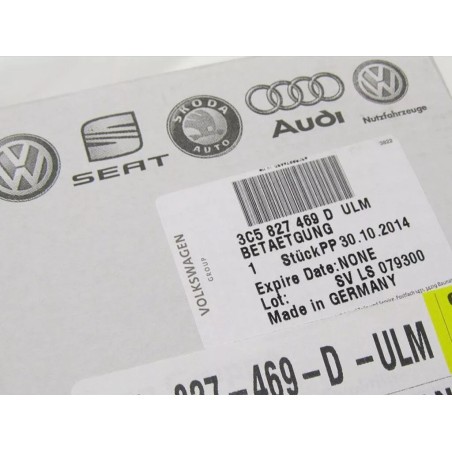 Emblème chromé avec micro-interrupteur pour ouverture de hayon arrière VW Emblème chromé avec micro-interrupteur pour ouverture de hayon arrière VW