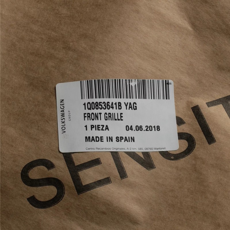 Calandre NEUVE OEM 2007-2011 Volkswagen Eos 1Q0-853-641-B-YAG