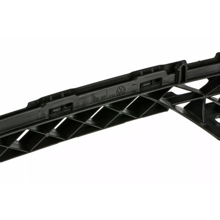 Support supérieur de radiateur noir VW Volkswagen Jetta 2015-2018 GENUINE OEM Support supérieur de radiateur noir VW Volkswagen Jetta 2015-2018 GENUINE OEM