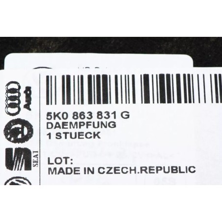 Isolant de capot silencieux VW Volkswagen Golf 2009-2014 5K0863831G OEM NEUF Isolant de capot silencieux VW Volkswagen Golf 2009-2014 5K0863831G OEM NEUF