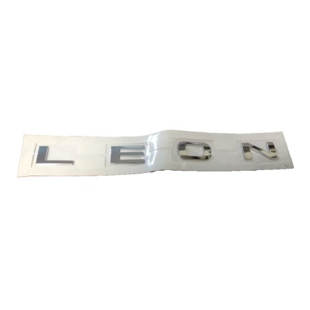 Emblème chromé pour hayon arrière Seat Leon Emblème chromé pour hayon arrière Seat Leon