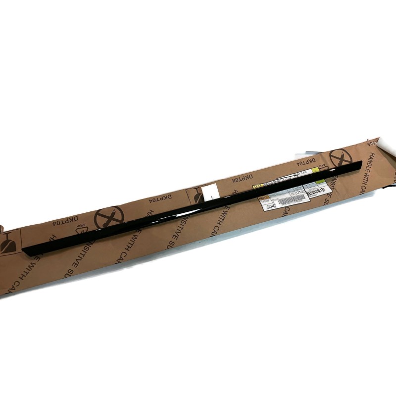 Garniture de hayon noir brillant Audi A4 B9 AVANT | ALLROAD 2016-