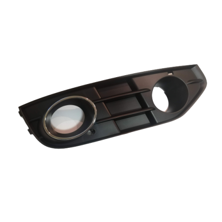 Grille de cache inférieur droit avec trou pour radar Audi A4 B8 Allroad 2010-2016 Grille de cache inférieur droit avec trou pour radar Audi A4 B8 Allroad 2010-2016