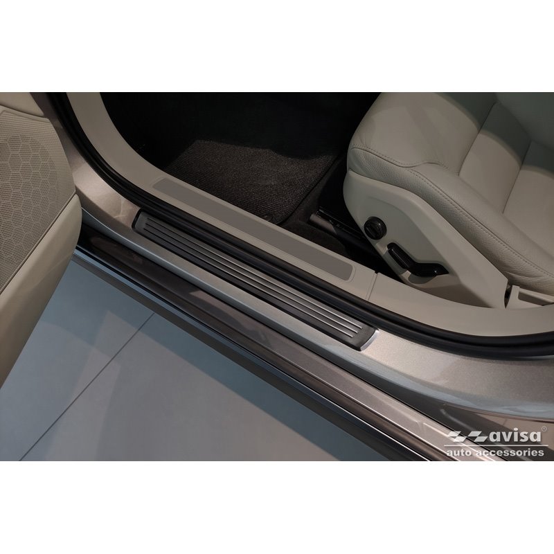 Seuils de portes inoxydable noir sur mesure pour Volvo V90 & V90 Cross Country 2016- - 'Lines' - 4-pièces