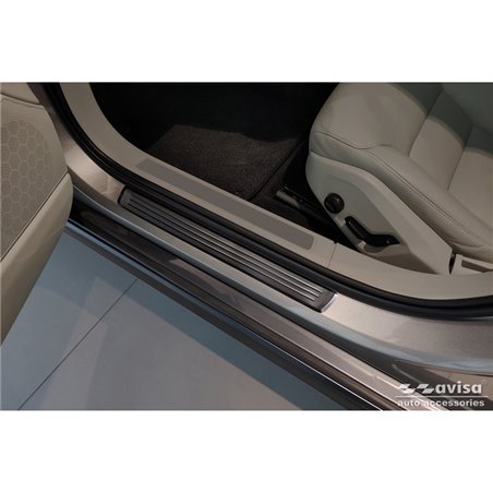 Seuils de portes inoxydable noir sur mesure pour Volvo V90 & V90 Cross Country 2016- - 'Lines' - 4-pièces