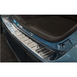 Protection de seuil arrière inox sur mesure pour Toyota Auris Touring Sports 2015-2019 'Ribs'