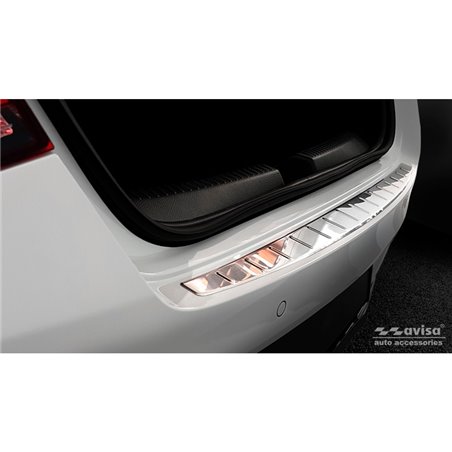 Protection de seuil arrière inox sur mesure pour Mercedes CLA II (C118) 2019- 'Ribs' Protection de seuil arrière inox sur mesure pour Mercedes CLA II (C118) 2019- 'Ribs'