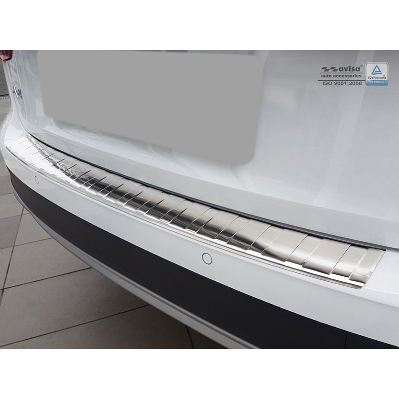 Protection de seuil arrière inox sur mesure pour Audi A4 B9 Allroad 2015-2019 & FL 2019- 'Ribs'