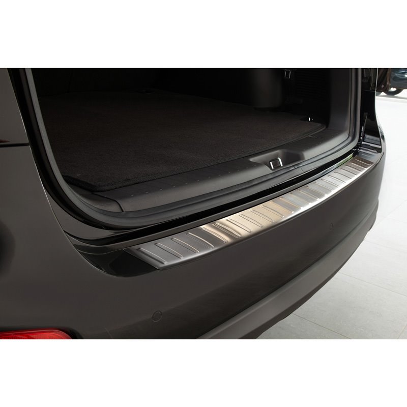 Protection de seuil arrière inox sur mesure pour Hyundai Santa Fe 2007-2012 'Ribs'