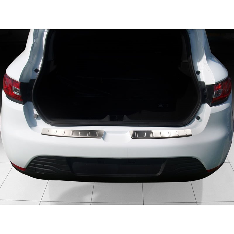 Protection de seuil arrière inox sur mesure pour Renault Clio IV 5-portes 2013-2017 & FL 2017-2019 incl. GT-Line 'Ribs'
