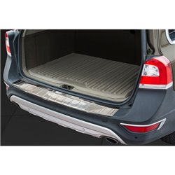 Protection de seuil arrière inox sur mesure pour Volvo XC70 Facelift 2013-2016 'Ribs'