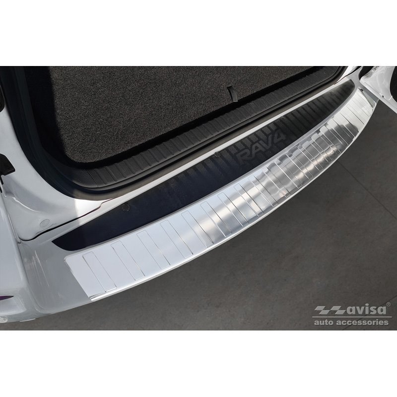 Protection de seuil arrière inox sur mesure pour Toyota RAV-4 III 2005-2008 & FL 2008-2012 'Ribs' (convient uniquement sans roue