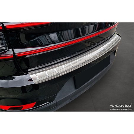 Protection de seuil arrière inox sur mesure pour Polestar 2 2019-2023 & Facelift 2023- 'Ribs' Protection de seuil arrière inox sur mesure pour Polestar 2 2019-2023 & Facelift 2023- 'Ribs'