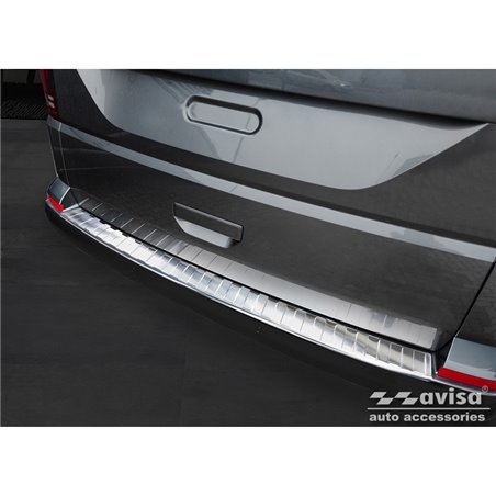 Protection de seuil arrière inox sur mesure pour Volkswagen Caravelle T6 2015- & FL 2019- (hayon arrière) 'Ribs' Protection de seuil arrière inox sur mesure pour Volkswagen Caravelle T6 2015- & FL 2019- (hayon arrière) 'Ribs'