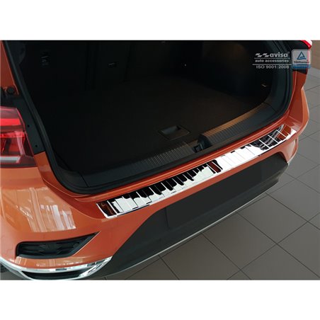 Protection de seuil arrière inox Chrome sur mesure pour Volkswagen T-Roc 2017-2022 & Facelift 2022- incl. Cabrio - 'Ribs' Protection de seuil arrière inox Chrome sur mesure pour Volkswagen T-Roc 2017-2022 & Facelift 2022- incl. Cabrio - 'Ribs'