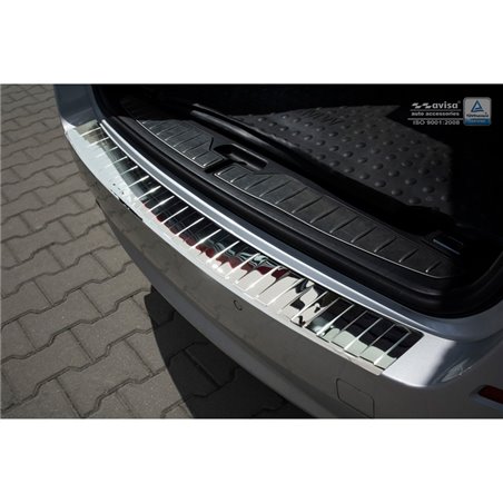 Protection de seuil arrière inox Chrome sur mesure pour BMW Série 5 F11 Touring (incl. Paquet M) 2010- 'Ribs' Protection de seuil arrière inox Chrome sur mesure pour BMW Série 5 F11 Touring (incl. Paquet M) 2010- 'Ribs'