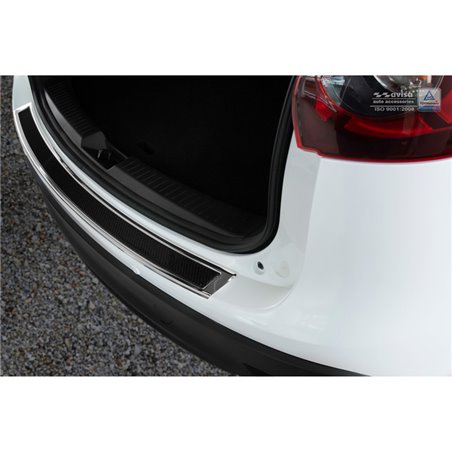 Protection de seuil arrière inox 'Deluxe' sur mesure pour Mazda CX5 2012-2017 Chromé/Carboné noir Protection de seuil arrière inox 'Deluxe' sur mesure pour Mazda CX5 2012-2017 Chromé/Carboné noir