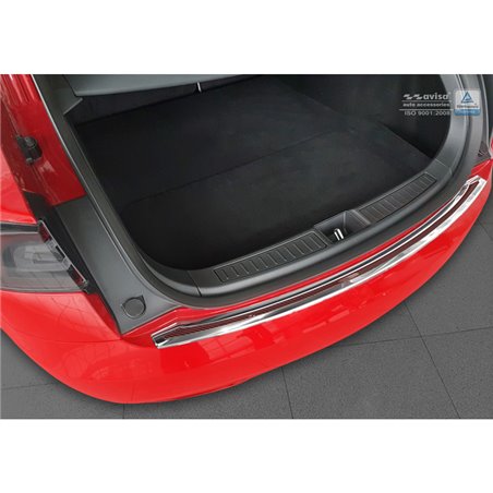 Protection de seuil arrière inox 'Deluxe' sur mesure pour Tesla Model S 2012-2016 & Facelift 2016- Chromé/Carboné noir-rouge Protection de seuil arrière inox 'Deluxe' sur mesure pour Tesla Model S 2012-2016 & Facelift 2016- Chromé/Carboné noir-rouge
