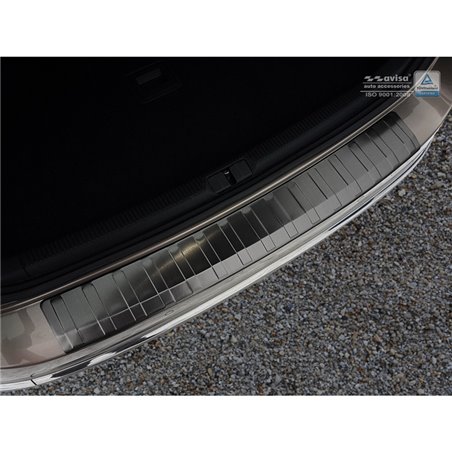 Protection de seuil arrière inox noir sur mesure pour Volkswagen Passat 3C Variant 2011-2014 'Ribs' Protection de seuil arrière inox noir sur mesure pour Volkswagen Passat 3C Variant 2011-2014 'Ribs'