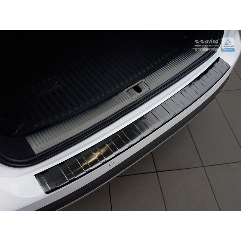 Protection de seuil arrière inox noir sur mesure pour Audi A4 B9 Allroad 2016-2019 & FL 2019- 'Ribs'