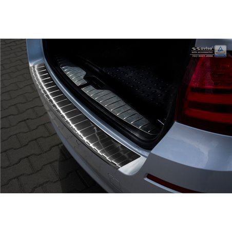 Protection de seuil arrière inox noir sur mesure pour BMW Série 5 F11 Touring 2010- 'Ribs' Protection de seuil arrière inox noir sur mesure pour BMW Série 5 F11 Touring 2010- 'Ribs'