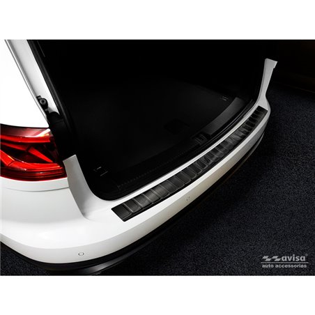 Protection de seuil arrière inox noir sur mesure pour Volkswagen Touareg III (CR7) 2018- Incl. Facelift 'Ribs' Protection de seuil arrière inox noir sur mesure pour Volkswagen Touareg III (CR7) 2018- Incl. Facelift 'Ribs'