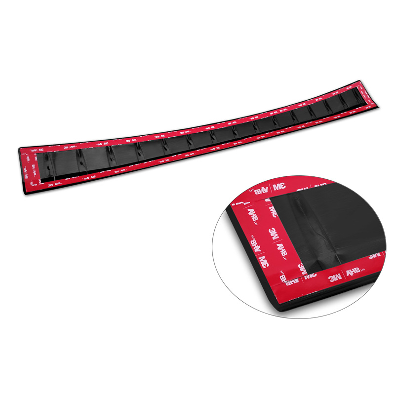 Protection de seuil arrière inox noir sur mesure pour Mazda 2 Hybrid 2022- 'Ribs'