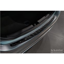 Protection de seuil arrière carboné 3D sur mesure pour Mercedes Classe C Berline W206 2021- 'Ribs'