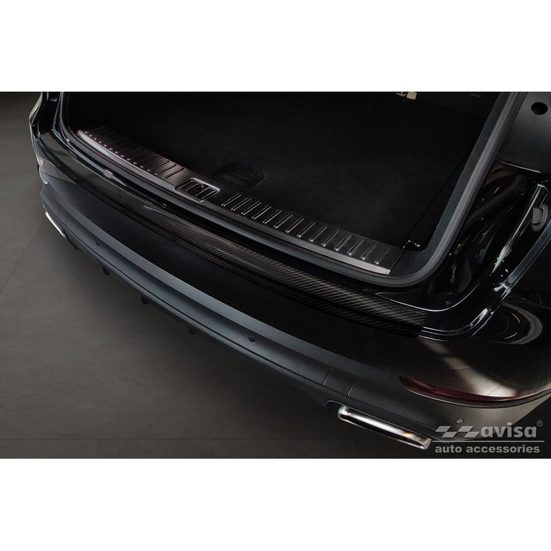 Protection de seuil arrière carboné 3D sur mesure pour Porsche Cayenne III 2017- 'Ribs'