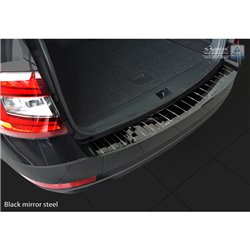 Protection de seuil arrière inox Noir-Chromé sur mesure pour Skoda Octavia III Kombi Facelift 2017-2020 'Ribs'