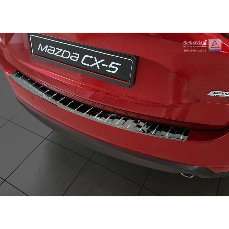 Protection de seuil arrière inox Noir-Chromé sur mesure pour Mazda CX-5 II 2017- incl. Facelift 'Ribs'