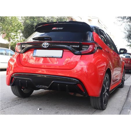 Jupe arrière (Diffuser) sur mesure pour Toyota Yaris (P21) 2020- (ABS Noir Luisant)