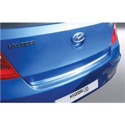 RGM Liste décoration de coffre sur mesure pour Hyundai i30 HB 5-portes 2007-2013 - Inoxydable