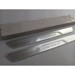 Ensemble De Garniture Pour Seuil | CHEVROLET | 95954000 |  | Pièce d'origine oem