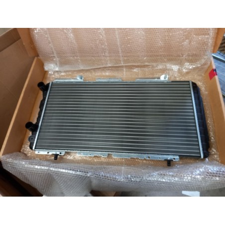 Radiateur De Refroidissement Du Moteur | FIAT GROUP | 71778318 | | Pièce d'origine oem Radiateur De Refroidissement Du Moteur | FIAT GROUP | 71778318 | | Pièce d'origine oem