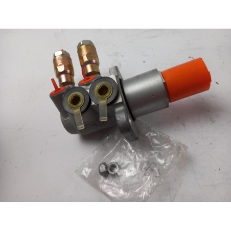 Maître-Cylindre Pour Freins | FIAT GROUP | 77364496 | 0077364496 | Pièce d'origine oem Maître-Cylindre Pour Freins | FIAT GROUP | 77364496 | 0077364496 | Pièce d'origine oem
