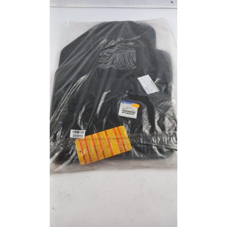 Ensemble De Tapis De Sol | FIAT GROUP | K82214652AB | | Pièce d'origine oem Ensemble De Tapis De Sol | FIAT GROUP | K82214652AB | | Pièce d'origine oem