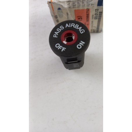 Commutateur | FORD | 1209856 | 2S6T14B268AC | Pièce d'origine oem Commutateur | FORD | 1209856 | 2S6T14B268AC | Pièce d'origine oem