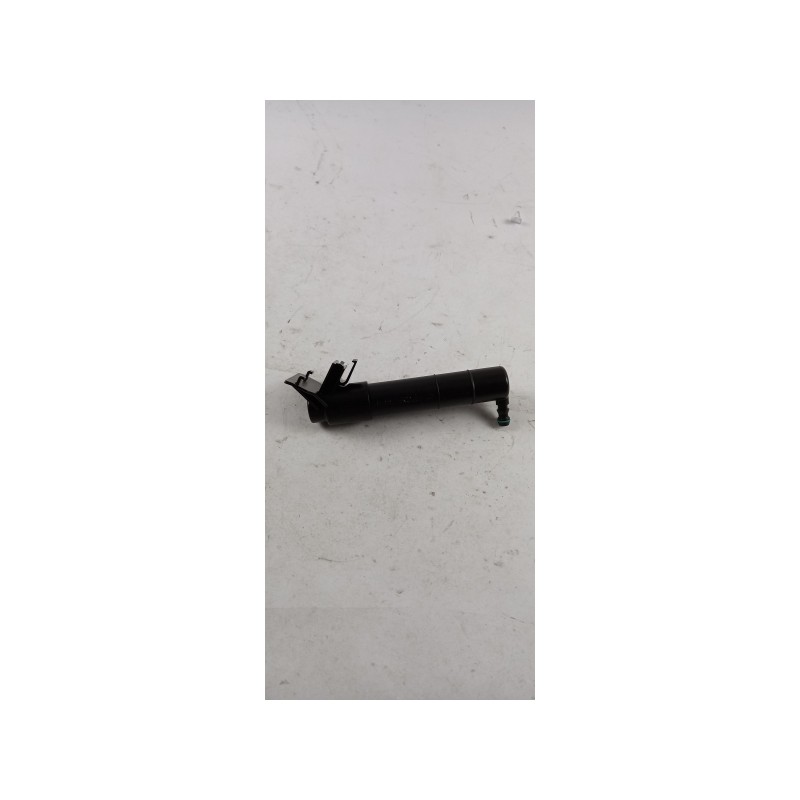 Jet D''Eau De Lave-Glace