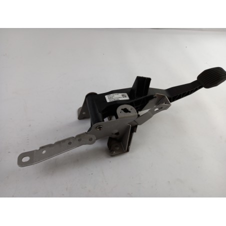 Pédale D''Embrayage | FORD | 1749901 | 8N517519AC | Pièce d'origine oem Pédale D''Embrayage | FORD | 1749901 | 8N517519AC | Pièce d'origine oem